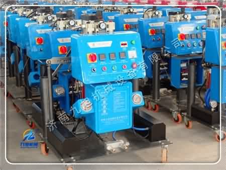 求聚氨酯發(fā)泡機(jī)那里的質(zhì)量好？？